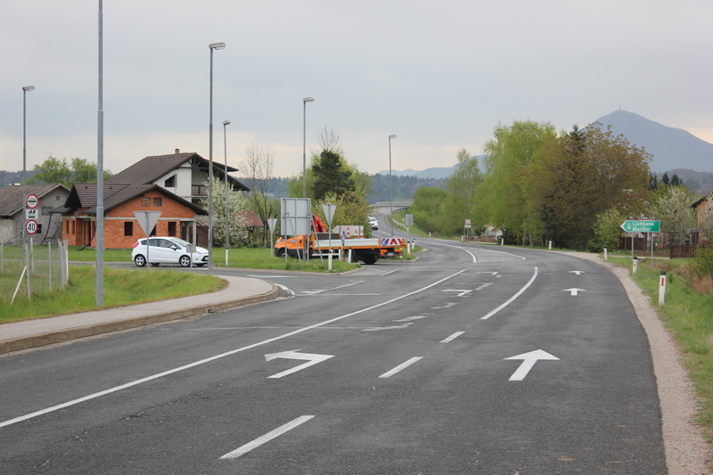 tepanje:-pred-obrtno-cono-krozisce-in-komunalna-ureditev