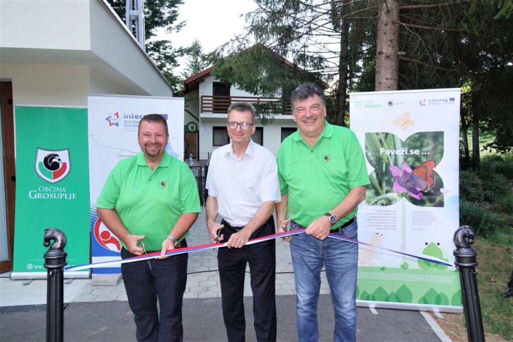 svoja-vrata-odprl-prvi-center-ohranjanja-narave-v-sloveniji-zabja-hisa