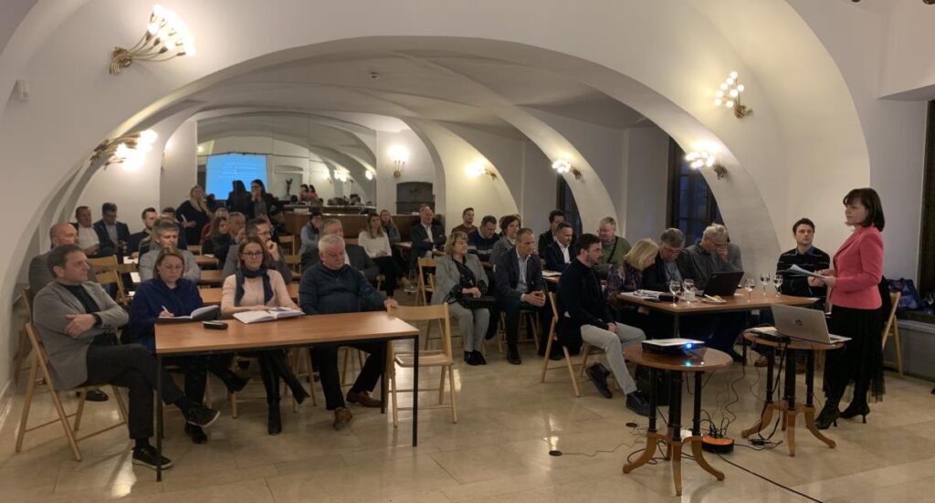 v-ljubljani-potekal-regionalni-posvet-o-razvoju-kolesarskih-povezav