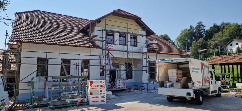 podruznicna-sola-v-temenici-dobiva-novo-podobo