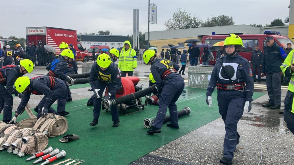 odlicni-rezultati-nasih-gasilk-in-gasilcev-na-drzavnem-tekmovanju-v-gornji-radgoni