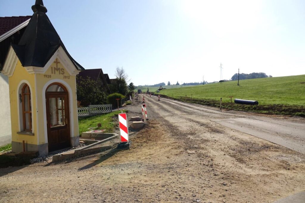 dela-na-cesti-na-velikem-mlacevem-se-nadaljujejo-v-kriziscu-proti-zalni