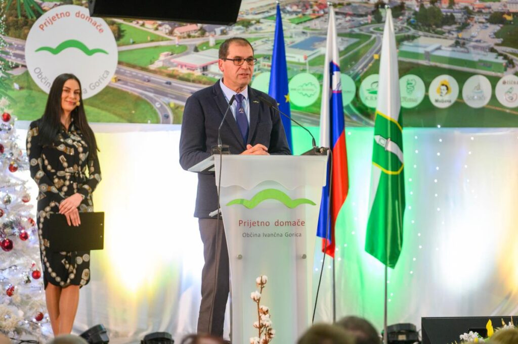 tradicionalni-novoletni-sprejem-zupana-dusana-strnada