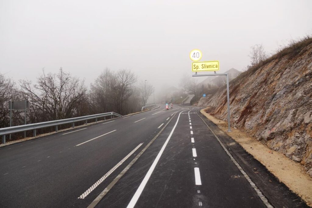 proti-spodnji-slivnici-ze-tudi-po-novem-plocniku-in-kolesarski-stezi