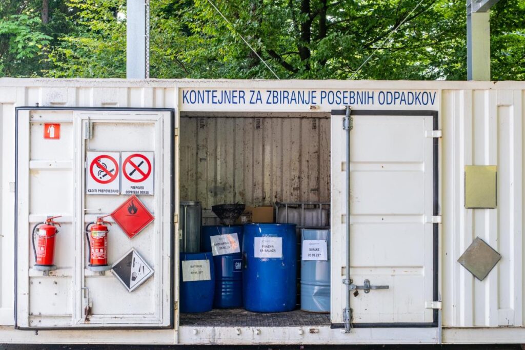 odvoz-nevarnih-odpadkov-iz-gospodinjstev-–-pomlad-2024