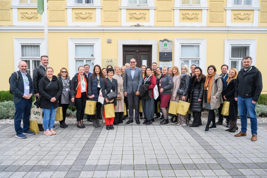 obcina-gostiteljica-mednarodnega-srecanja-partnerjev-v-okviru-projekta-innocom