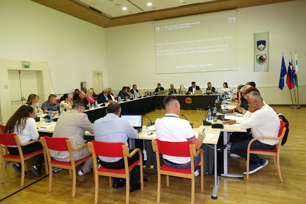 13-redna-seja-obcinskega-sveta-obcine-grosuplje-(14-5.-2025)