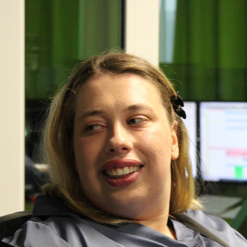 odprta-dlan-–-maja-munih,-predsednica-drustva-studentov-invalidov-slovenije