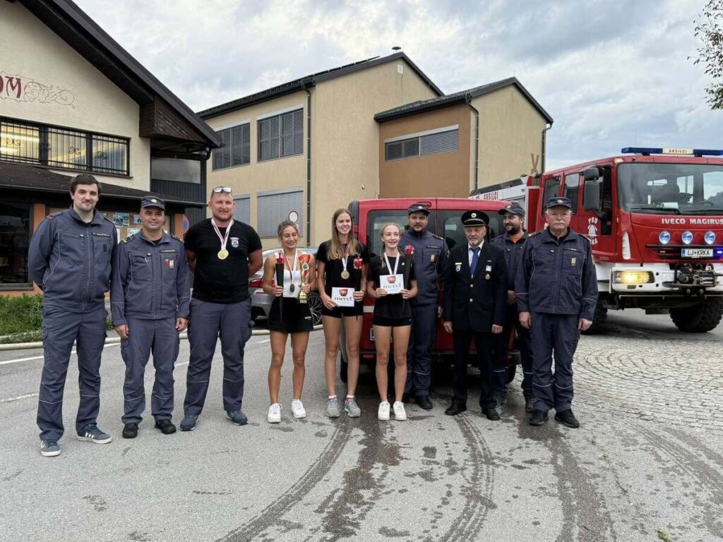 mladinke-pgd-krka-ponovno-drzavne-prvakinje-v-gasilski-orientaciji