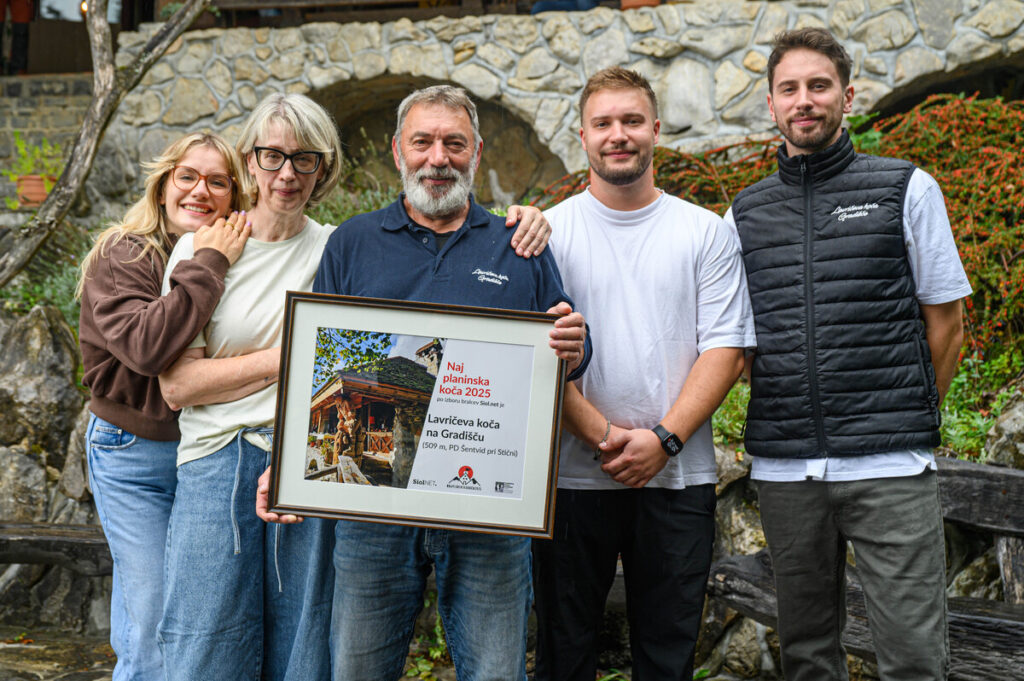 lavricevi-koci-plaketa-za-naj-planinsko-koco-2025