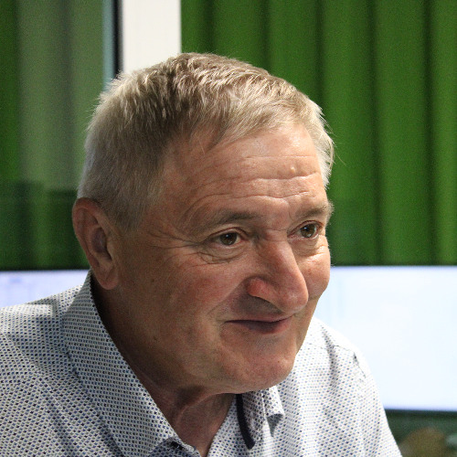 odprta-dlan-–-franc-spegl-“predsednik-drustva-revmatikov”