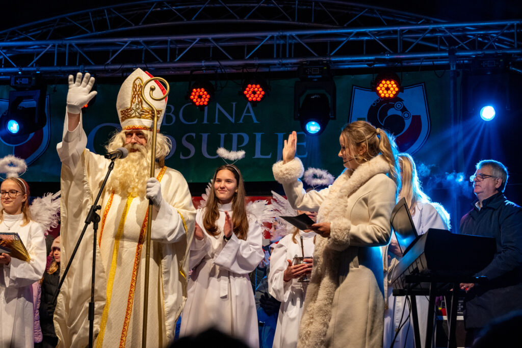 caroben-vstop-v-praznicni-december-–-prizig-praznicnih-luck-in-miklavzevanje-–-v-video-utrinkih