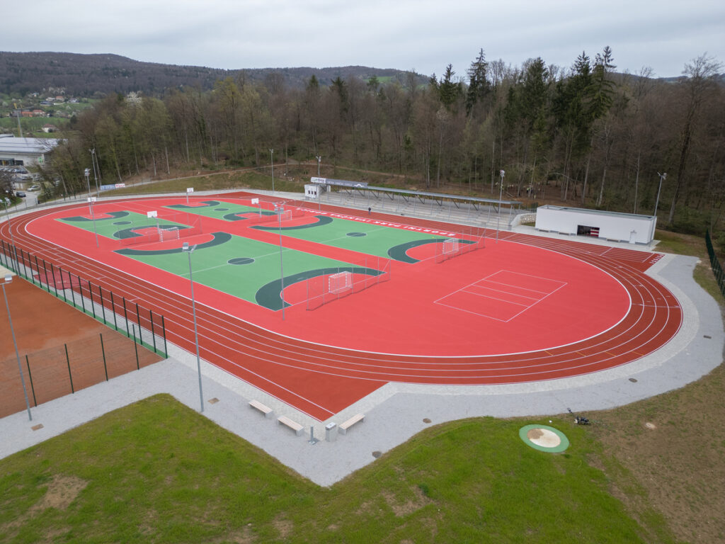 prosto-strokovno-tehnicno-delovno-mesto-“vzdrzevalec”-iv(i)-za-sportni-park-ivancna-gorica