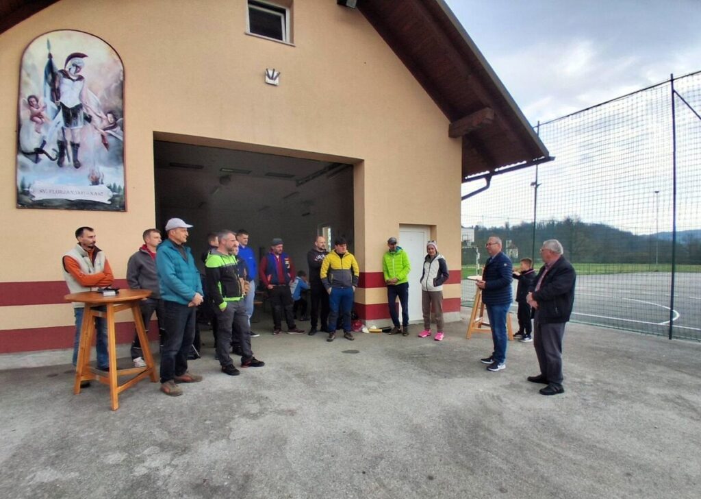 hvala-vsem,-ki-ste-sodelovali-v-cistilni-akciji-in-prispevali-k-lepsi-skupnosti