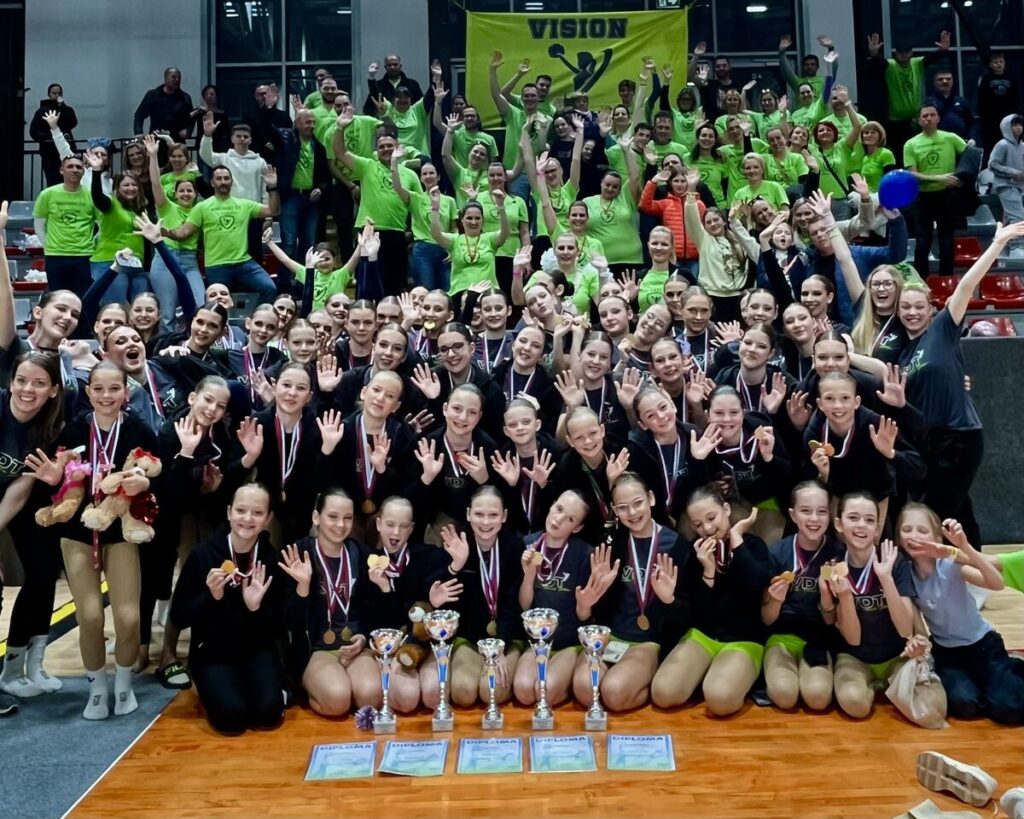 neverjeten-uspeh-plesnih-ekip-vision-dance-team