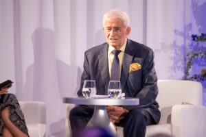 predstavitev-knjige-smeh-na-sodiscu-dr.-petra-ceferina