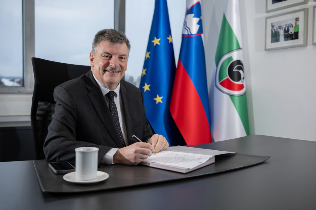 zupan-dr.-peter-verlic:-»imam-energijo,-voljo,-zagon,-tako-da-kandidiram-za-se-en-mandat«