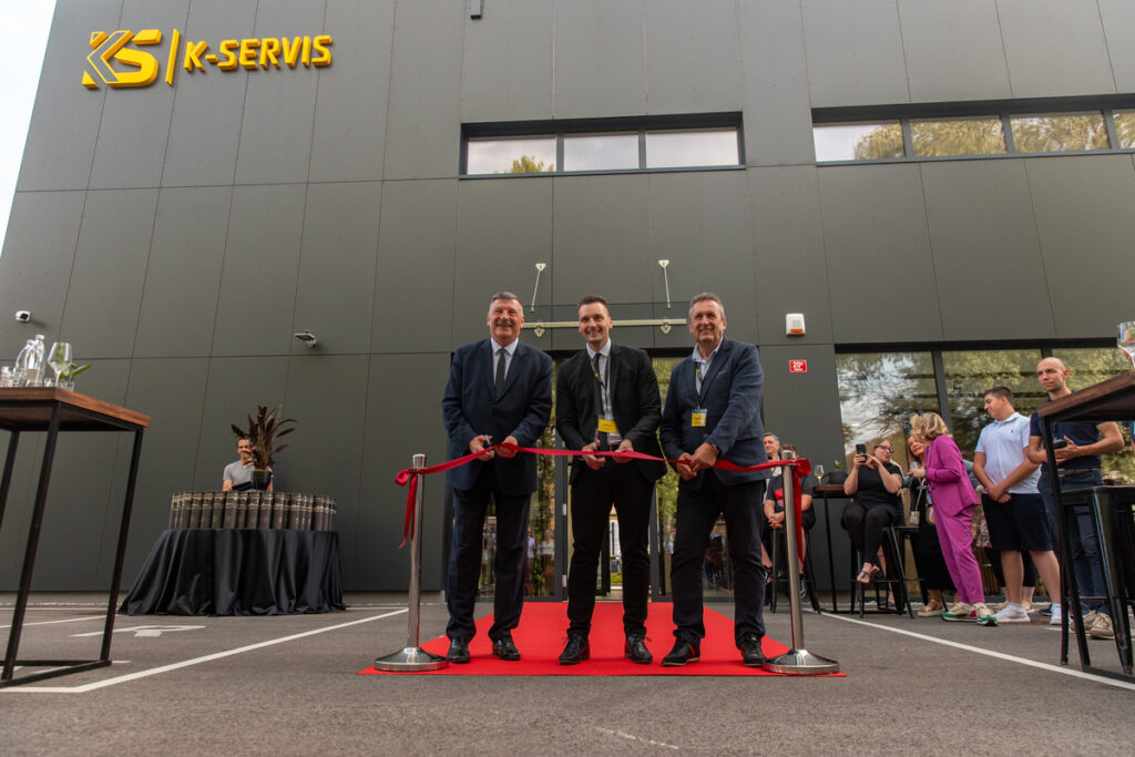 k-servis-odprl-nove-poslovne-prostore-v-grosupljem