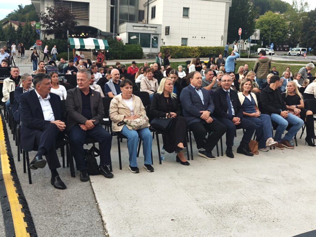 14.-festival-grosuplje-v-jeseni-dozivel-izjemen-uspeh