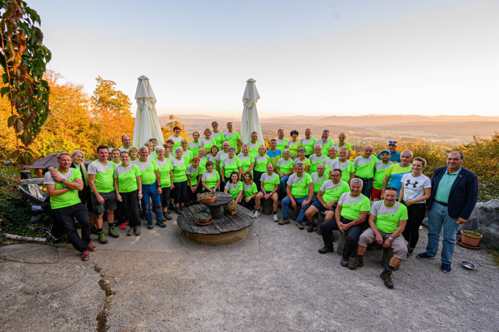 rekordnih-54-pohodnikov-prehodilo-celotno-krozno-pot-prijetno-domace
