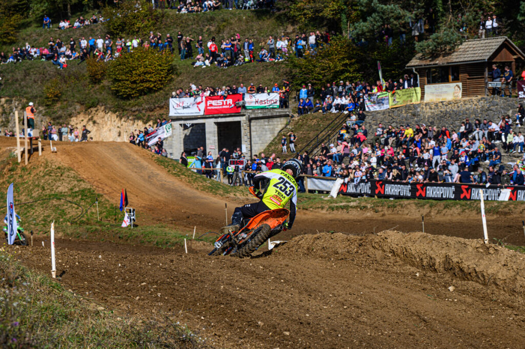 motokrosisti-sklenili-drzavno-prvenstvo-v-cukarci